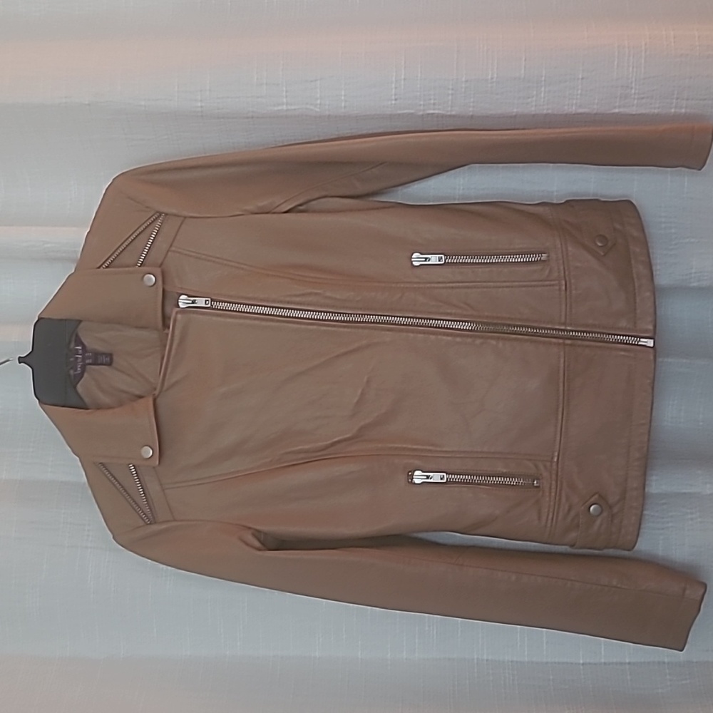 100% leather jacket ( glove soft )